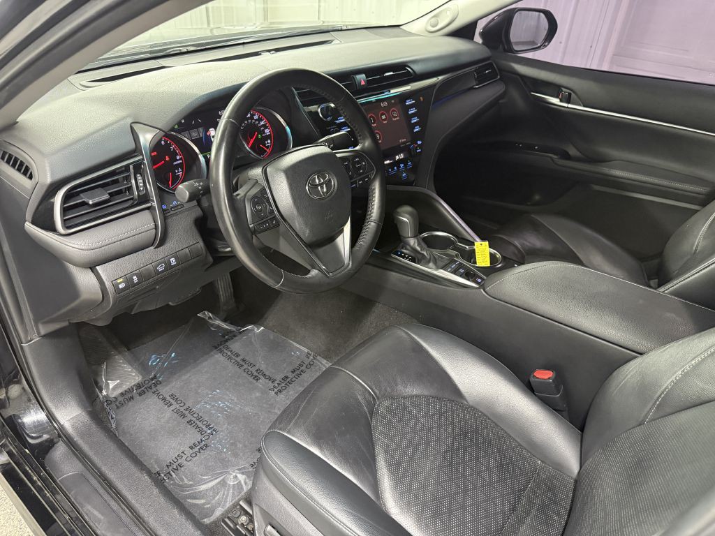 2019 Toyota Camry Image 13