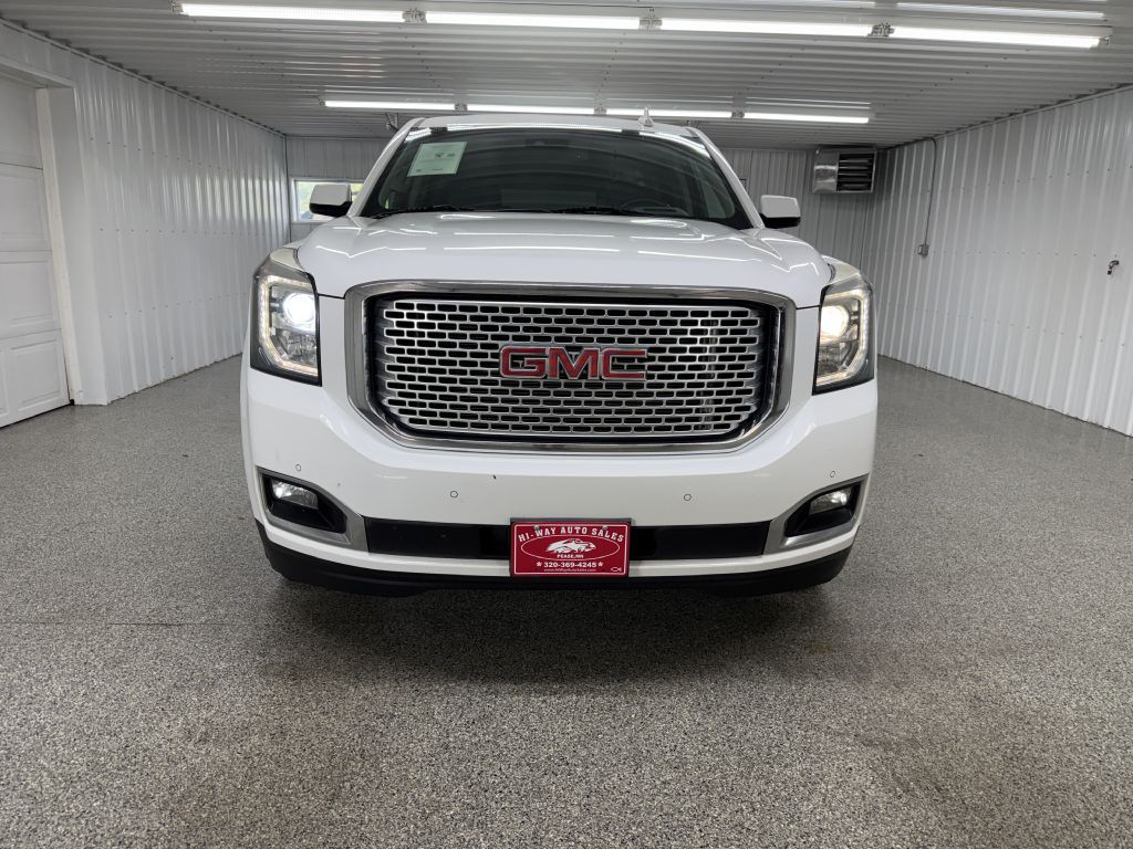 2016 GMC Yukon Image 3