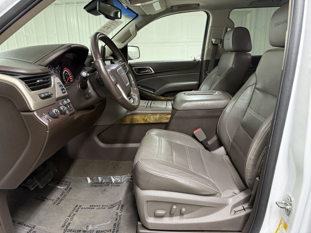 2016 GMC Yukon Image 14