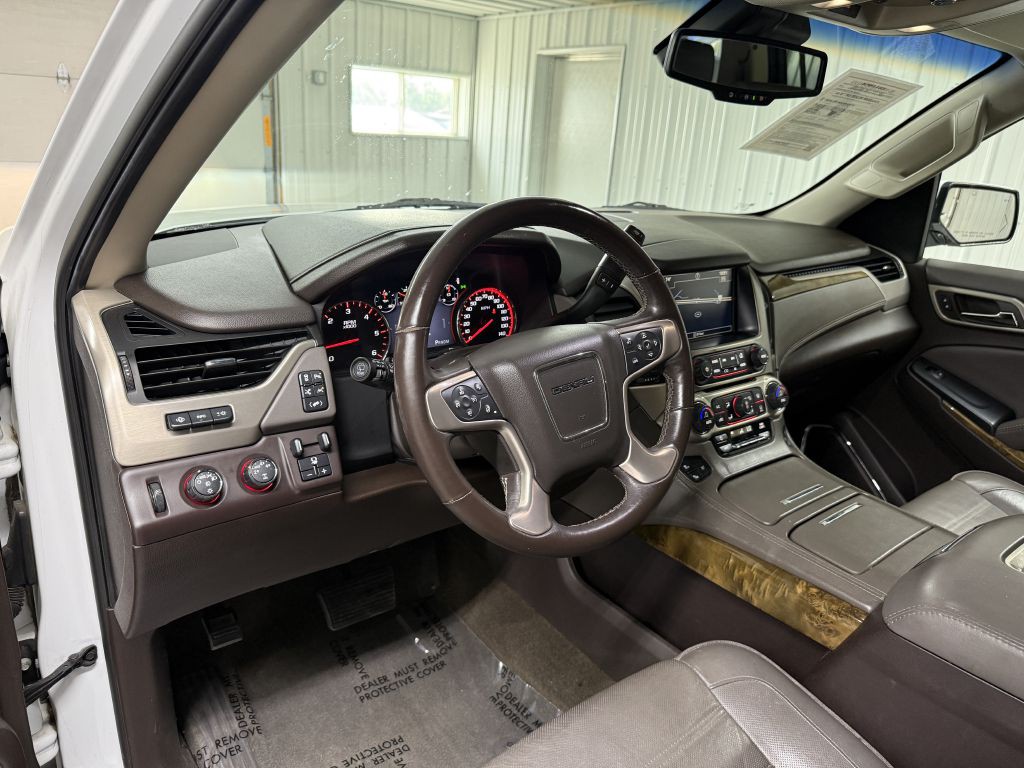 2016 GMC Yukon Image 19