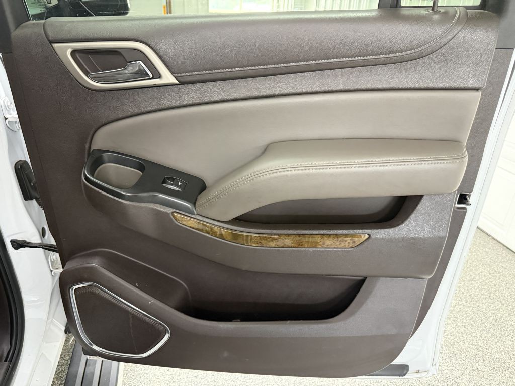 2016 GMC Yukon Image 47