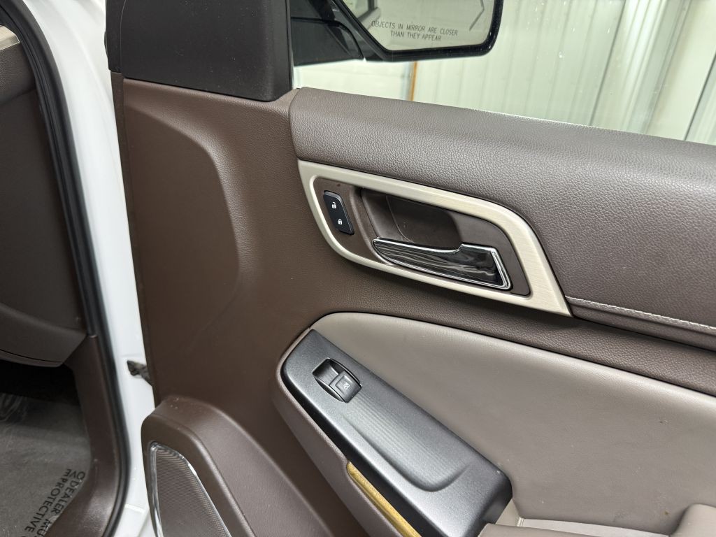 2016 GMC Yukon Image 53