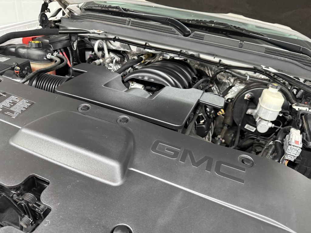2016 GMC Yukon Image 57