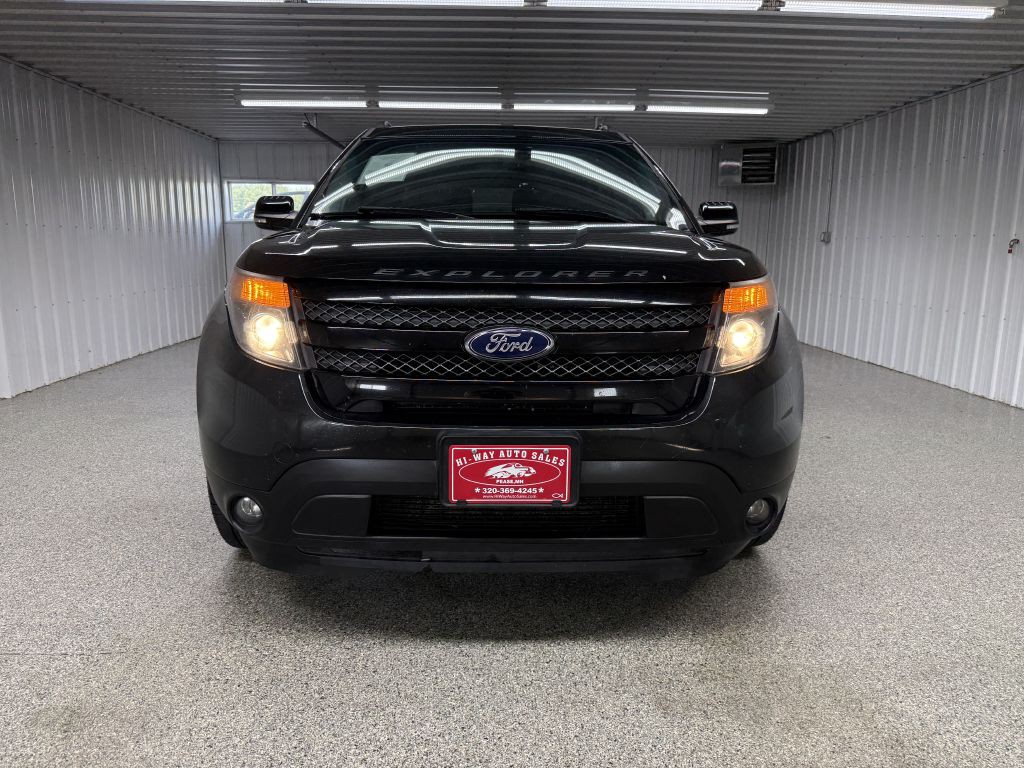 2015 Ford Explorer Image 2