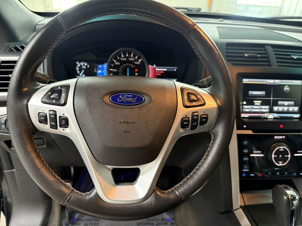 2015 Ford Explorer Image 16
