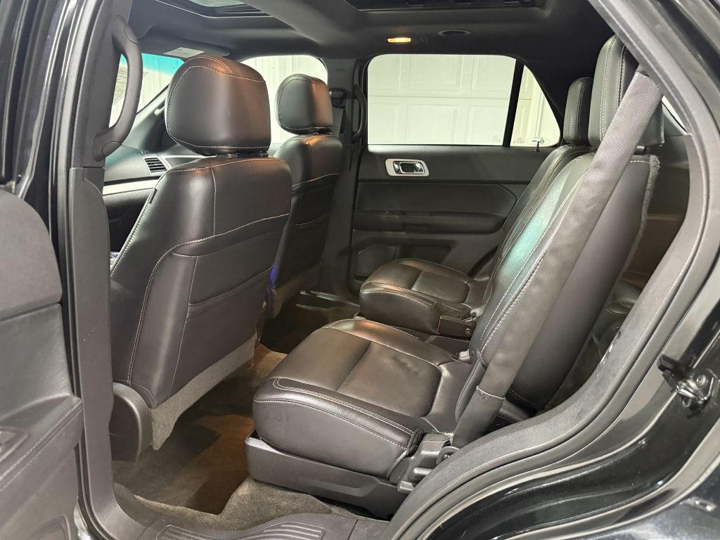 2015 Ford Explorer Image 24
