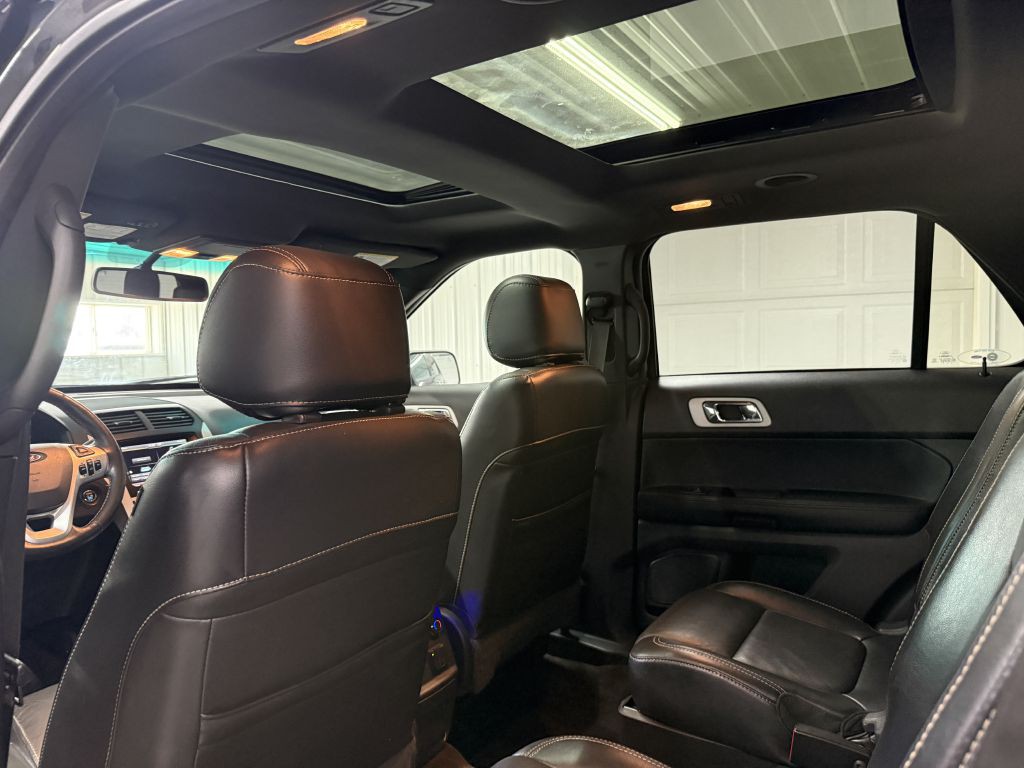 2015 Ford Explorer Image 25