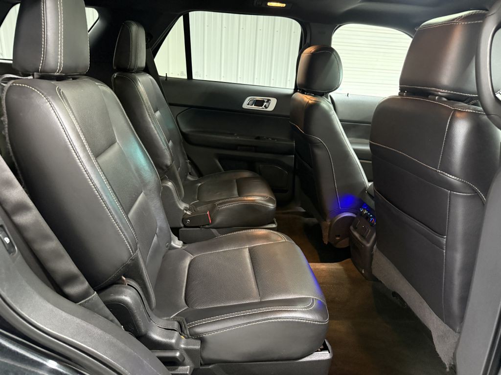 2015 Ford Explorer Image 35