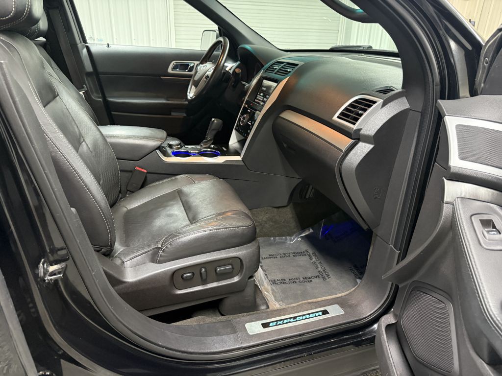 2015 Ford Explorer Image 37