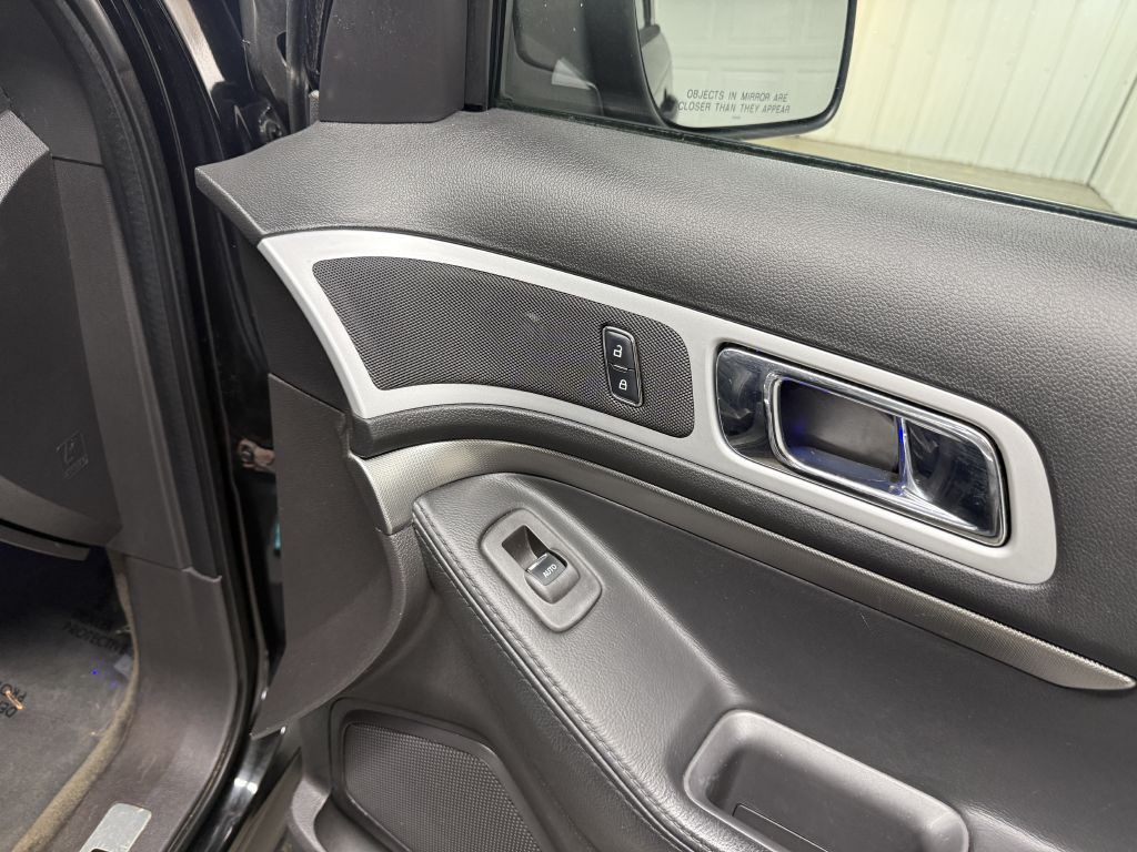 2015 Ford Explorer Image 42