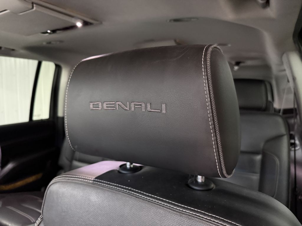 2017 GMC Yukon Image 15