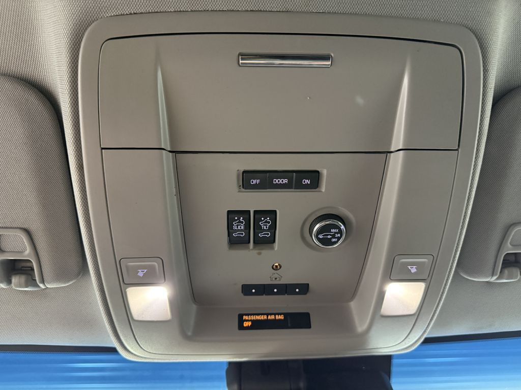 2017 GMC Yukon Image 29