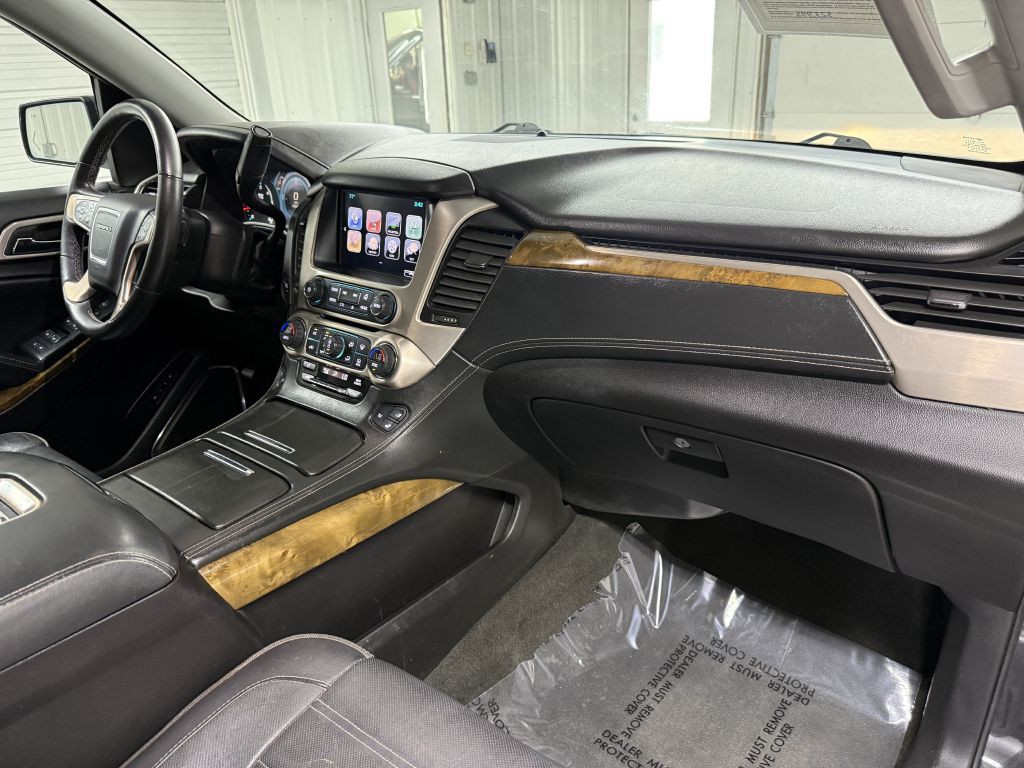 2017 GMC Yukon Image 46