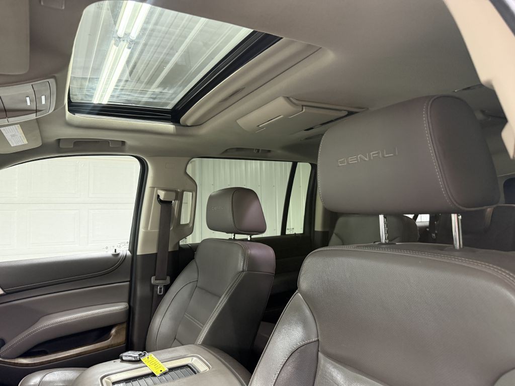 2018 GMC Yukon Image 11
