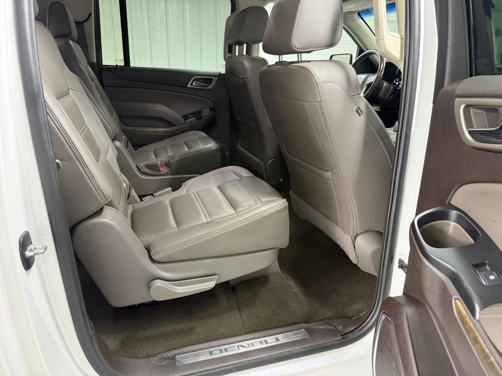 2018 GMC Yukon Image 37