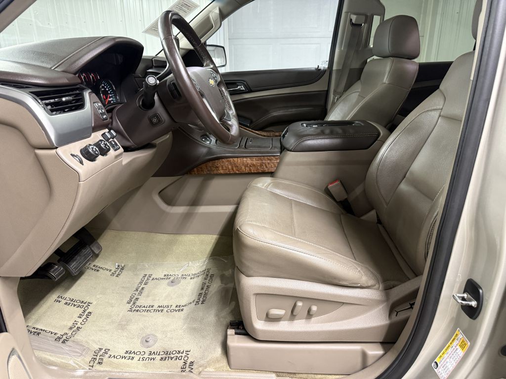 2015 Chevrolet Suburban Image 9
