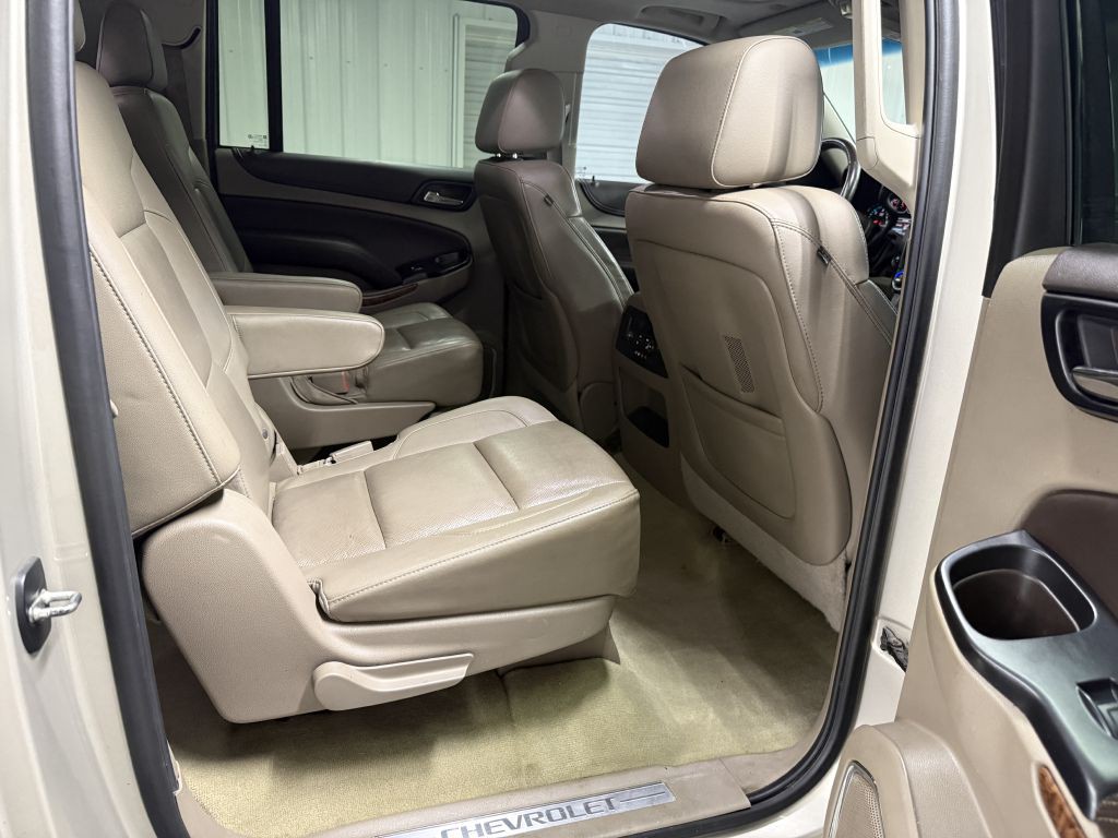 2015 Chevrolet Suburban Image 34