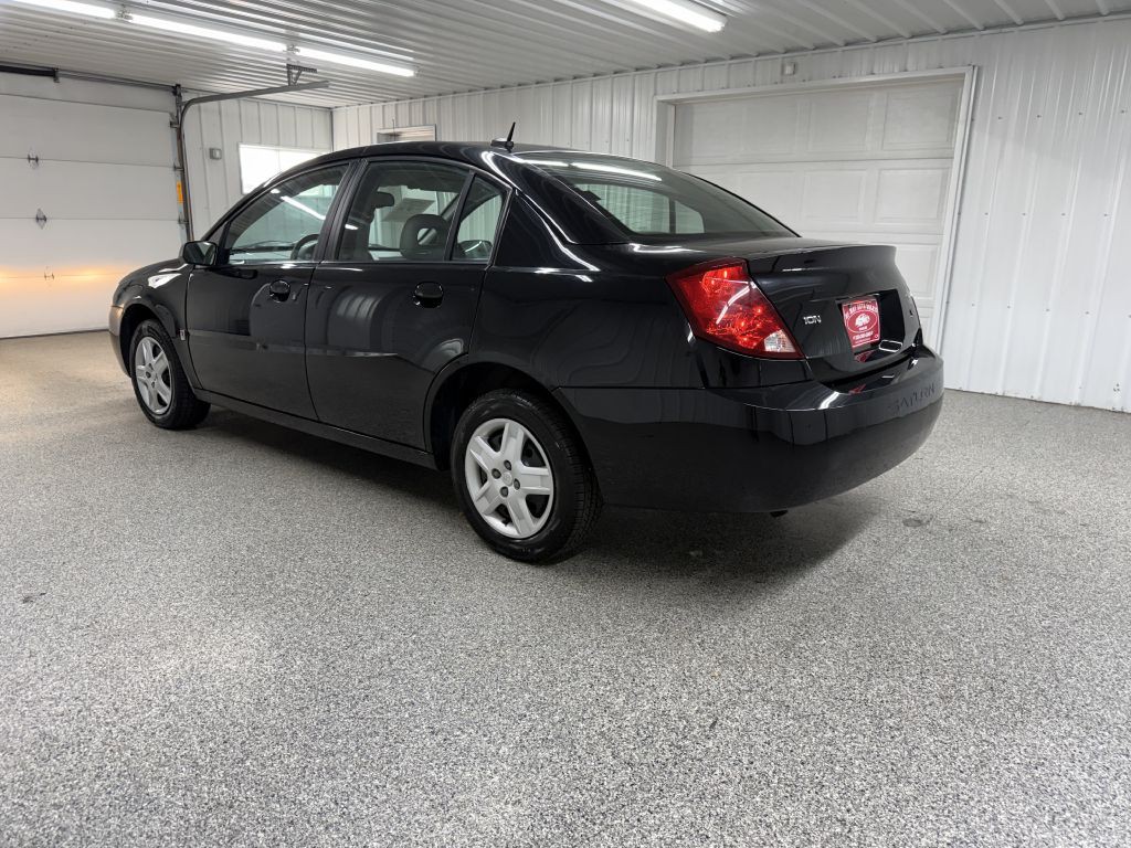 2006 Saturn ION Image 4