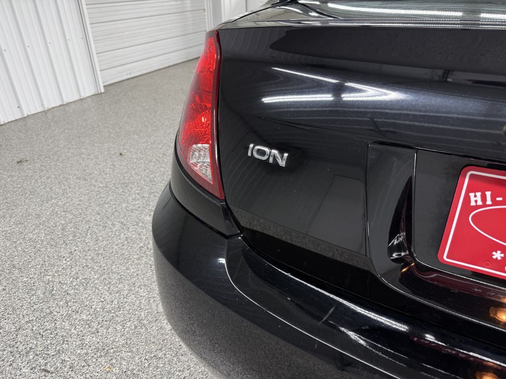 2006 Saturn ION Image 7