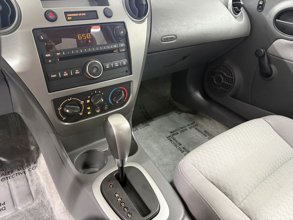 2006 Saturn ION Image 13