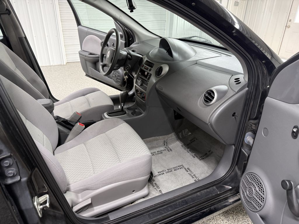2006 Saturn ION Image 24