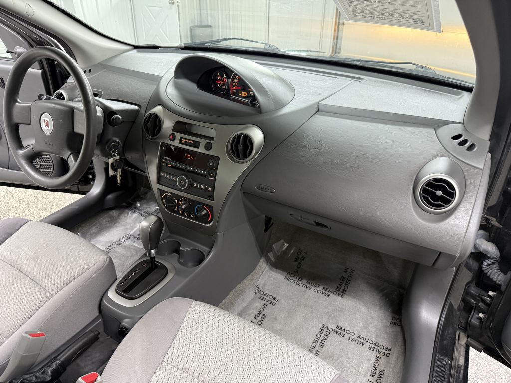 2006 Saturn ION Image 27