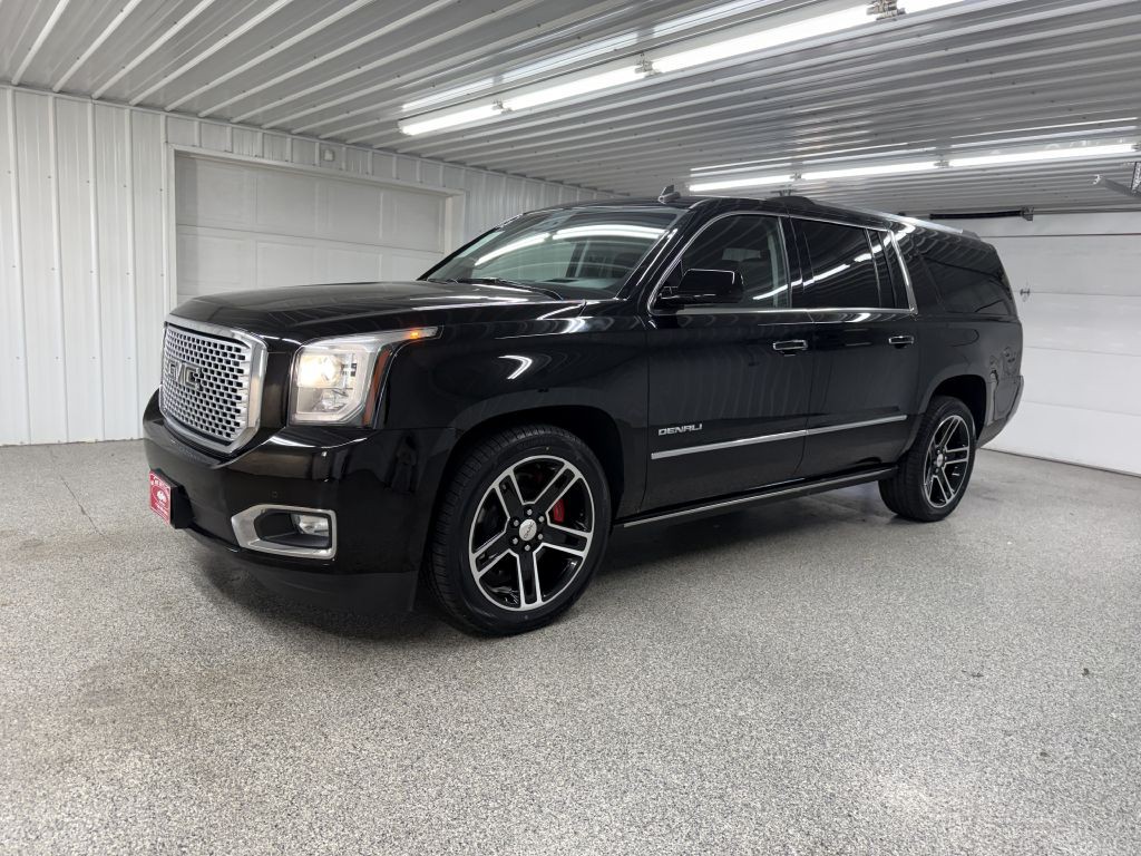 2015 GMC Yukon Image 3