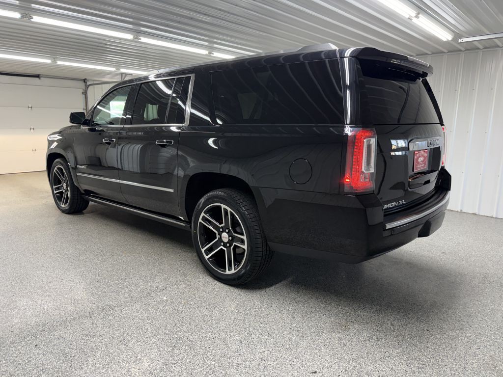 2015 GMC Yukon Image 4