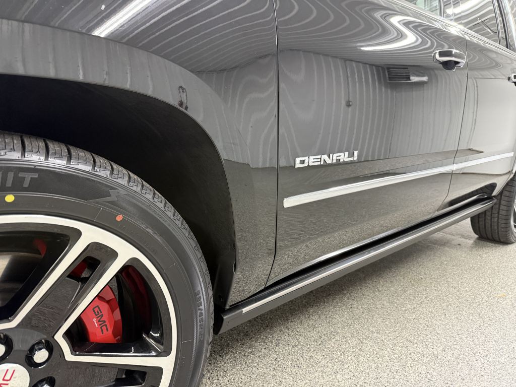 2015 GMC Yukon Image 10