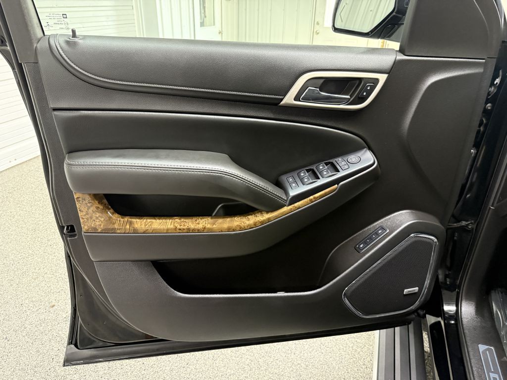 2015 GMC Yukon Image 30