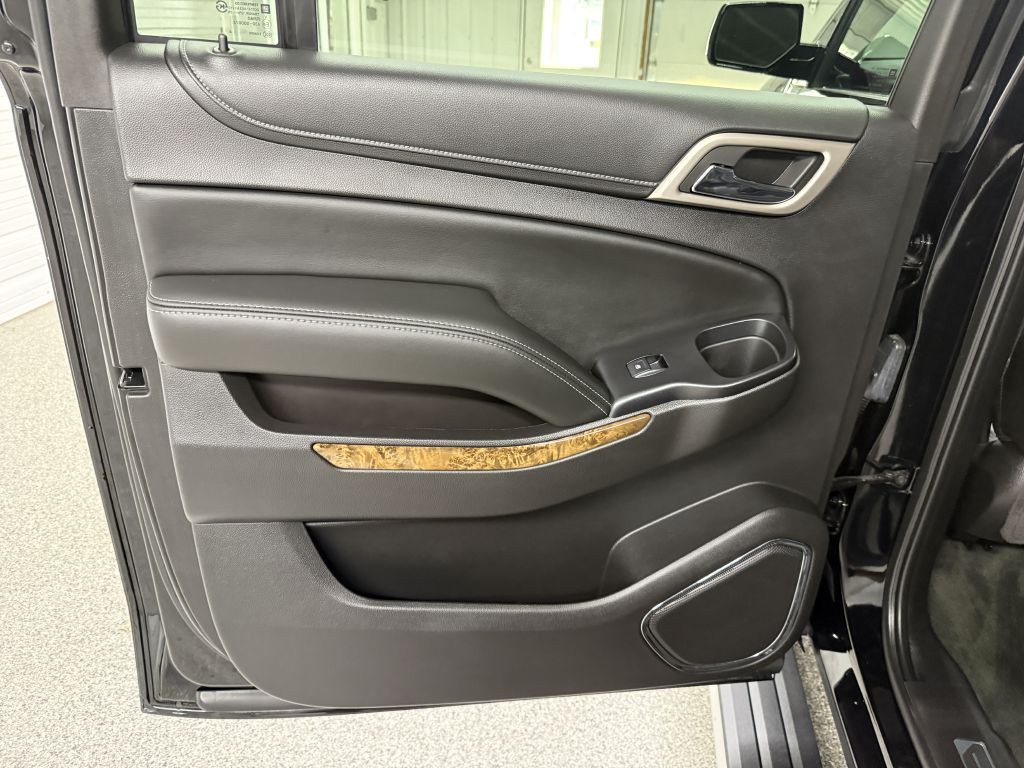 2015 GMC Yukon Image 38