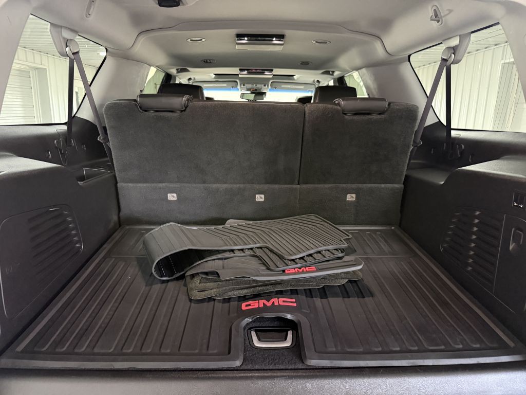 2015 GMC Yukon Image 40