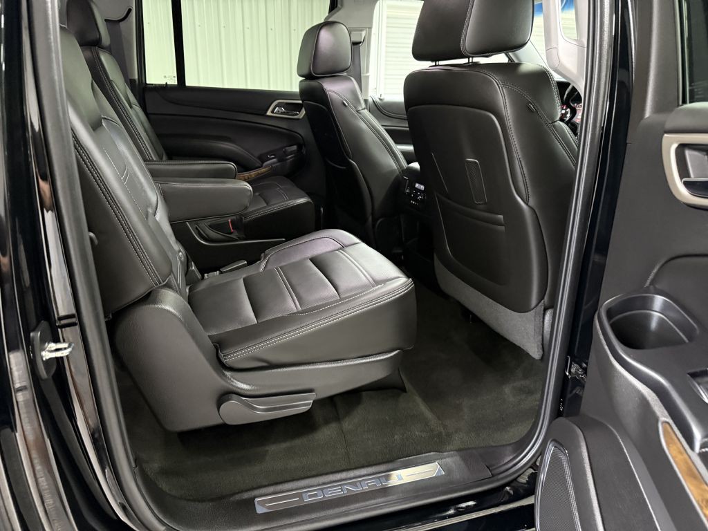 2015 GMC Yukon Image 43