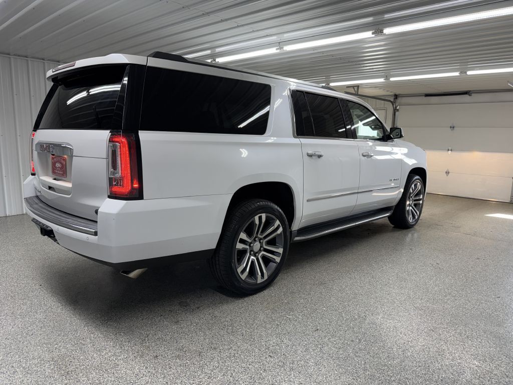 2016 GMC Yukon Image 6