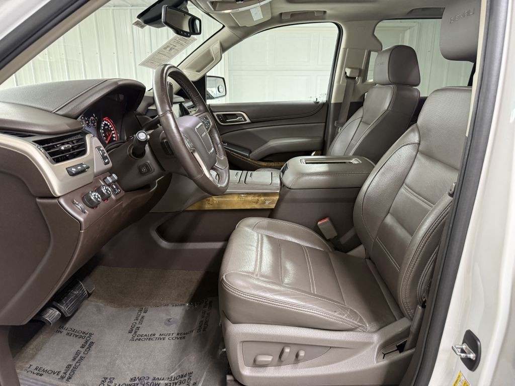 2016 GMC Yukon Image 10