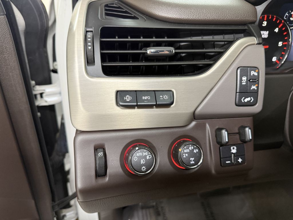 2016 GMC Yukon Image 16