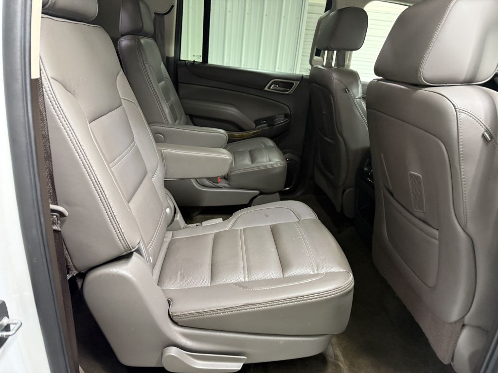 2016 GMC Yukon Image 39