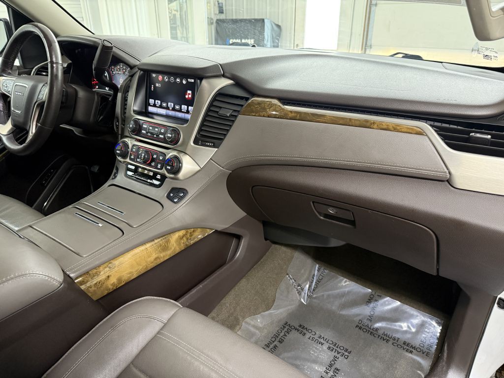 2016 GMC Yukon Image 45