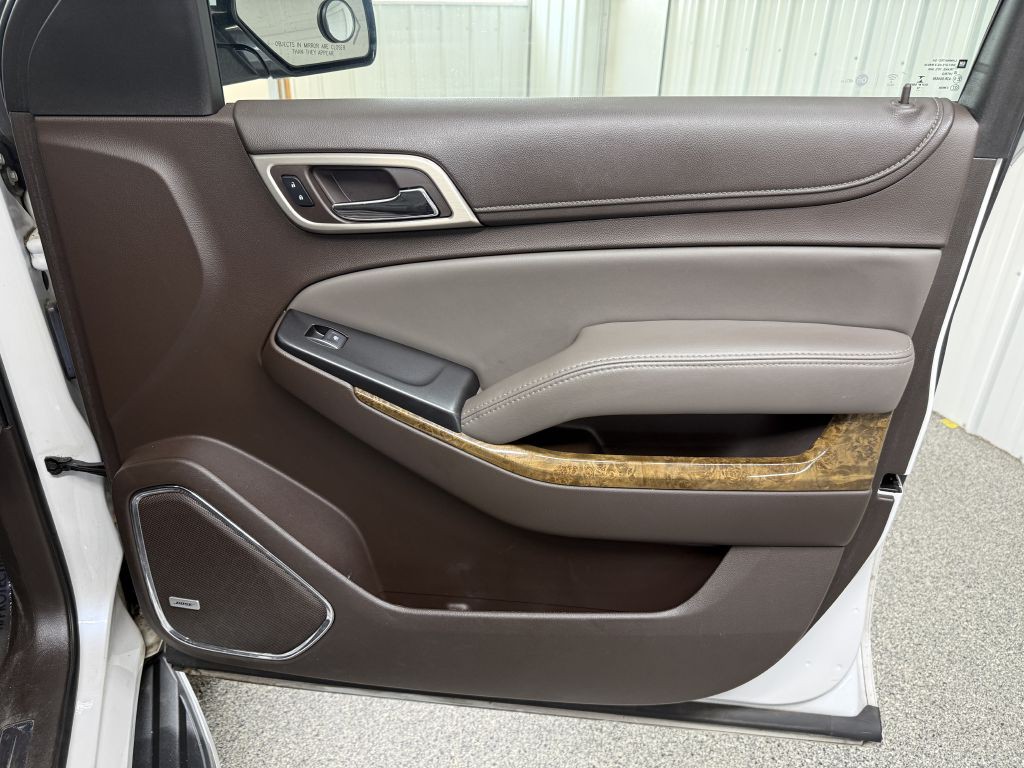 2016 GMC Yukon Image 46