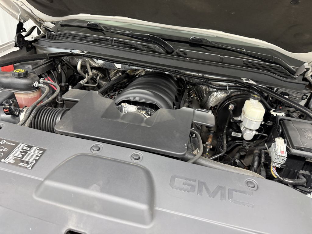 2016 GMC Yukon Image 50
