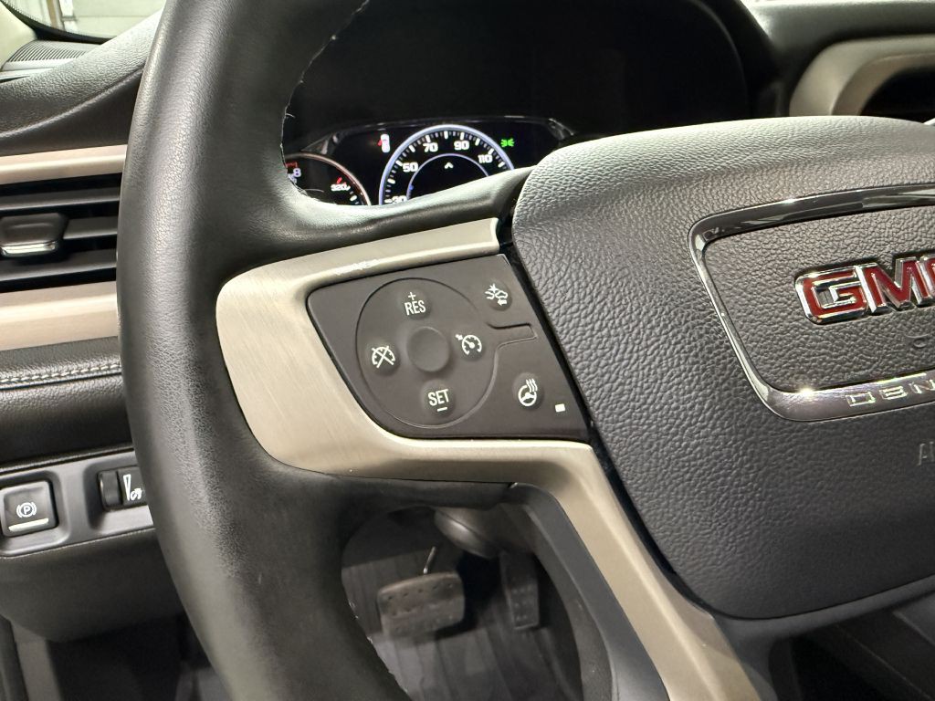 2023 GMC Acadia Image 20