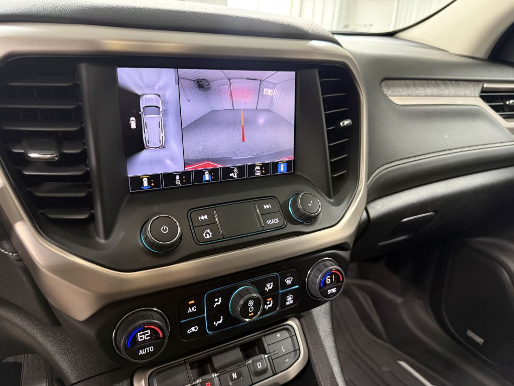 2023 GMC Acadia Image 22