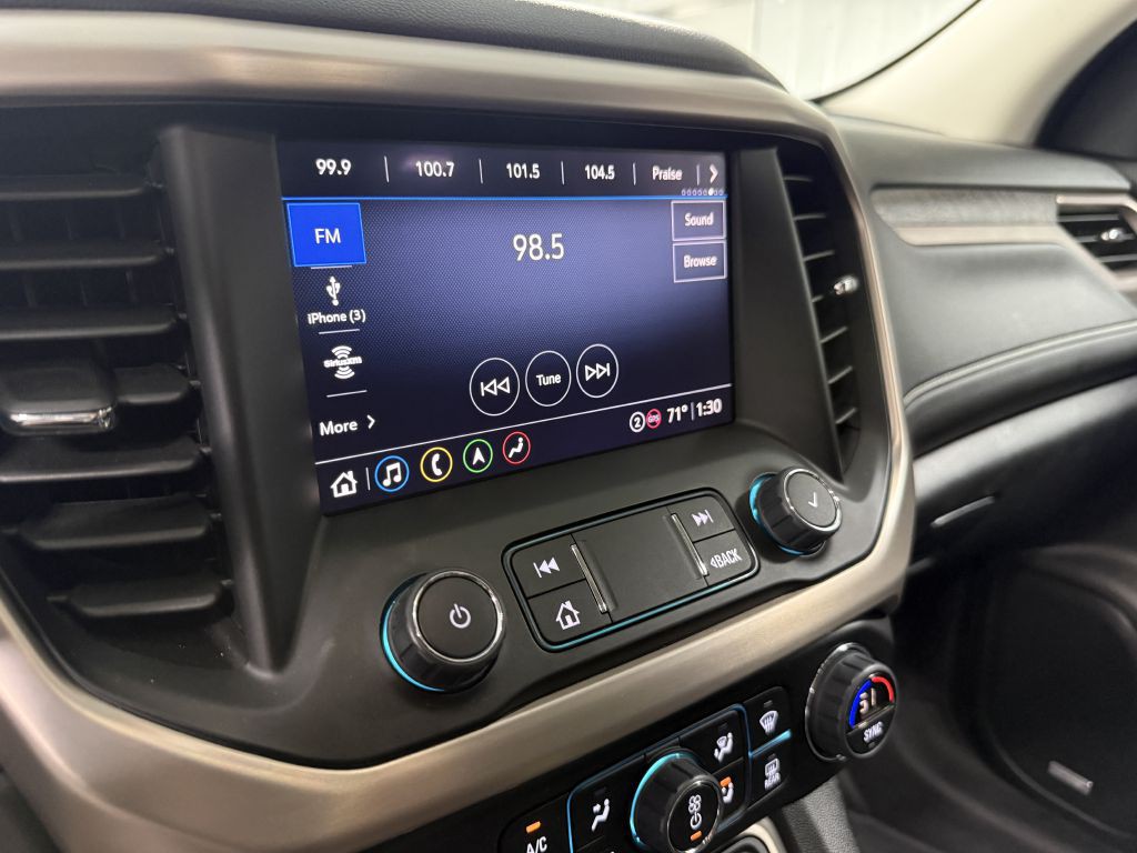 2023 GMC Acadia Image 23