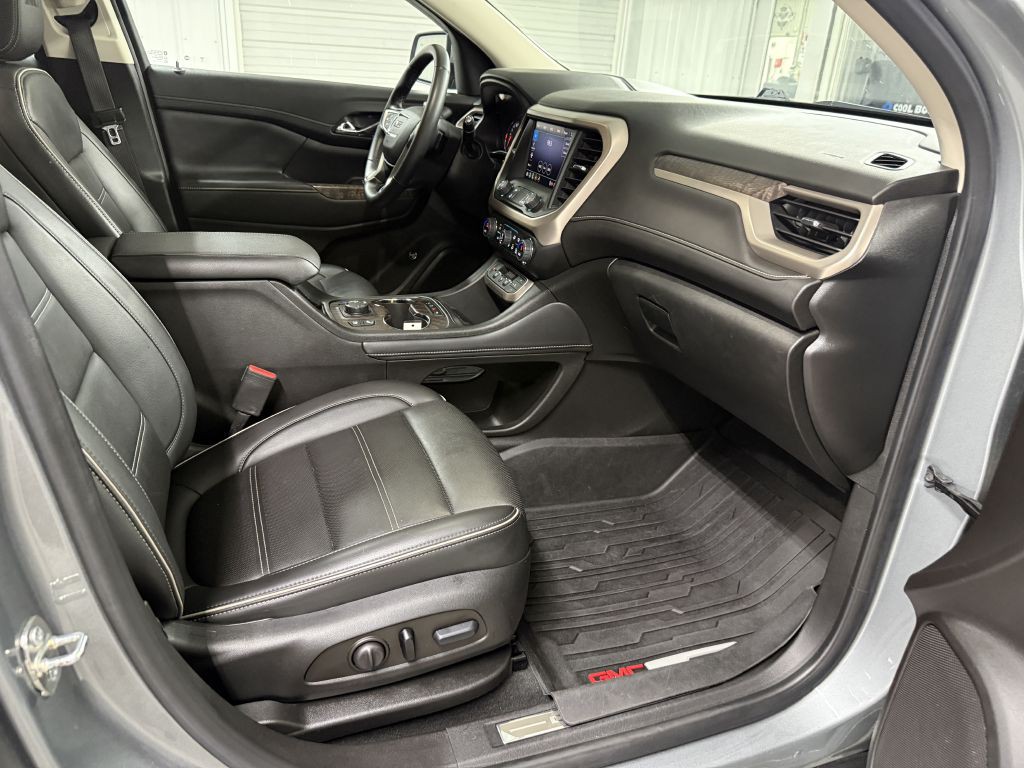 2023 GMC Acadia Image 41