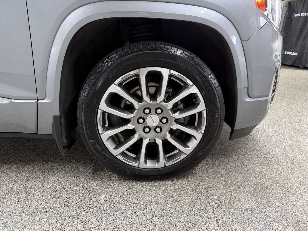 2023 GMC Acadia Image 46