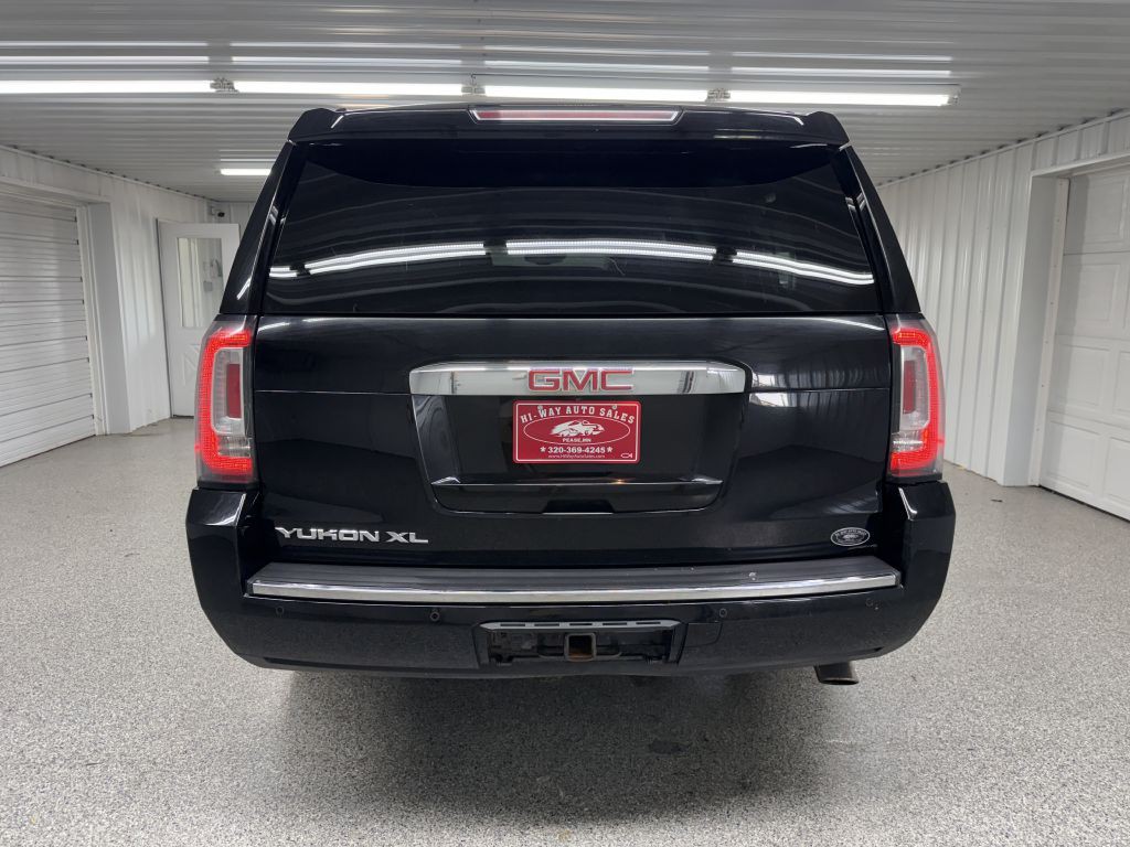 2020 GMC Yukon Image 4