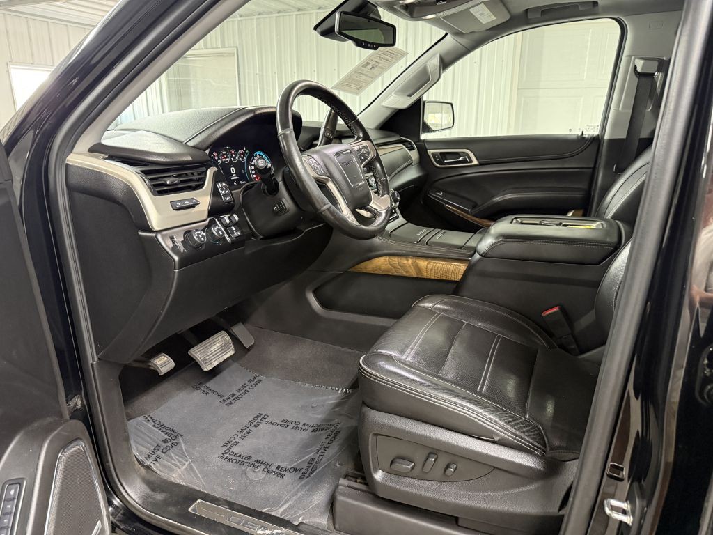 2020 GMC Yukon Image 7