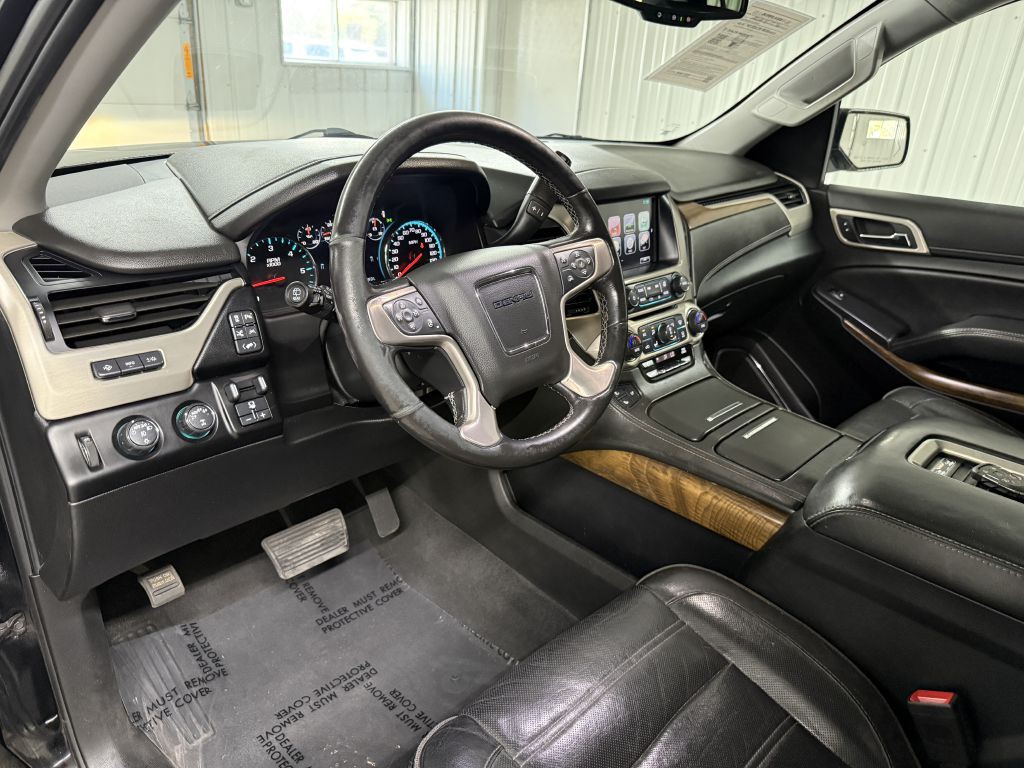 2020 GMC Yukon Image 13
