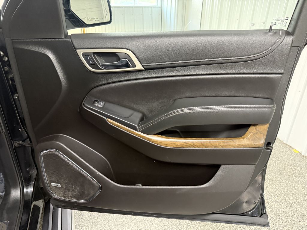 2020 GMC Yukon Image 42