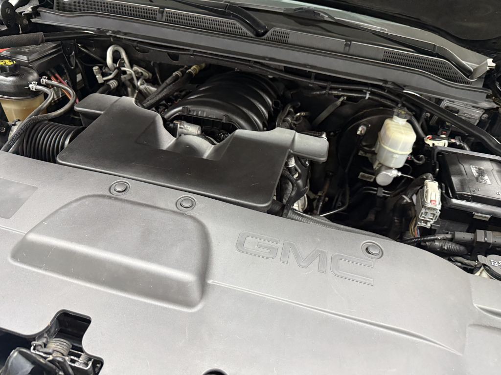 2020 GMC Yukon Image 46